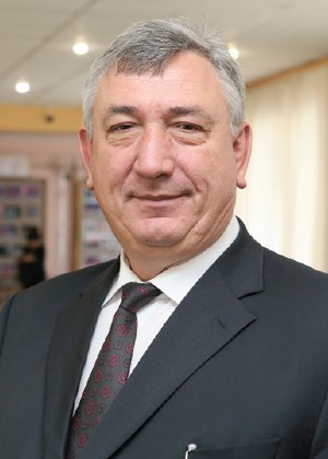 Александр Анатольевич Балаков, директор 